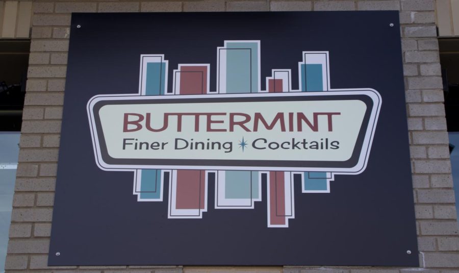 Buttermints+temporary+sign+on+Oakland+Avenue.+Blues+Egg%2C+the+restaurant+that+formerly+occupied+this+space%2C+closed+due+to+the+pandemic.+The+same+owners+are+opening+Buttermint+with+a+new+style+of+dining.