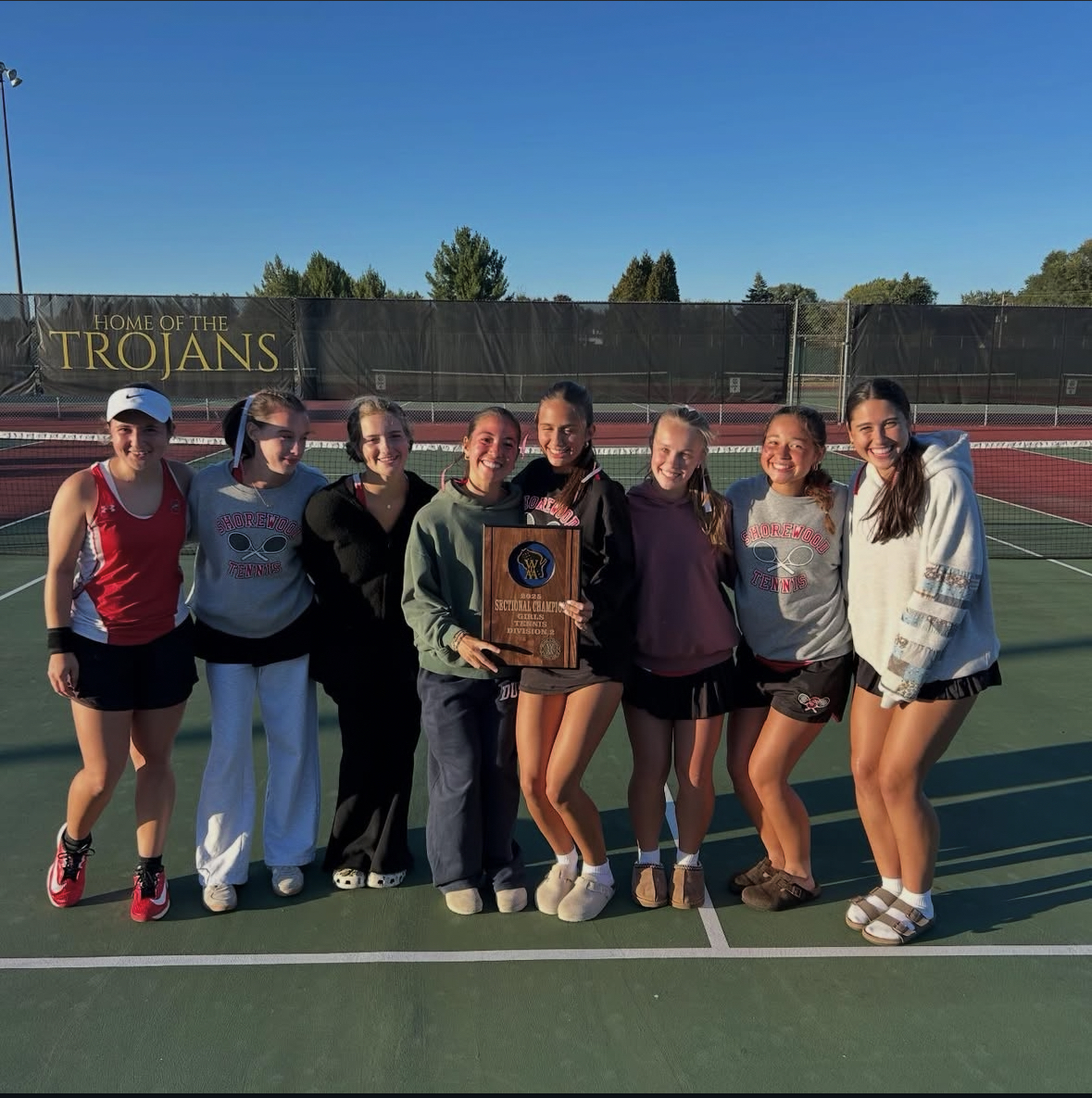 Girls tennis team advances to the final stage