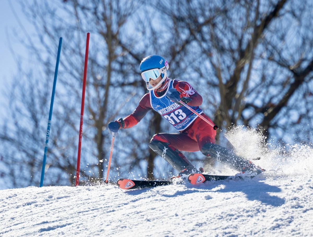 Shorewood-Nicolet ski team hits the slopes